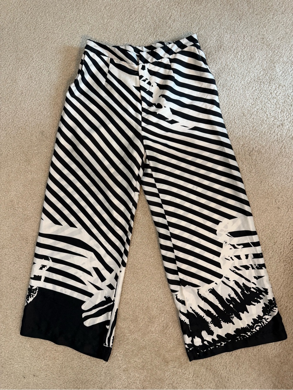 Women's Wide Leg Striped Graphic Pants - Black & White